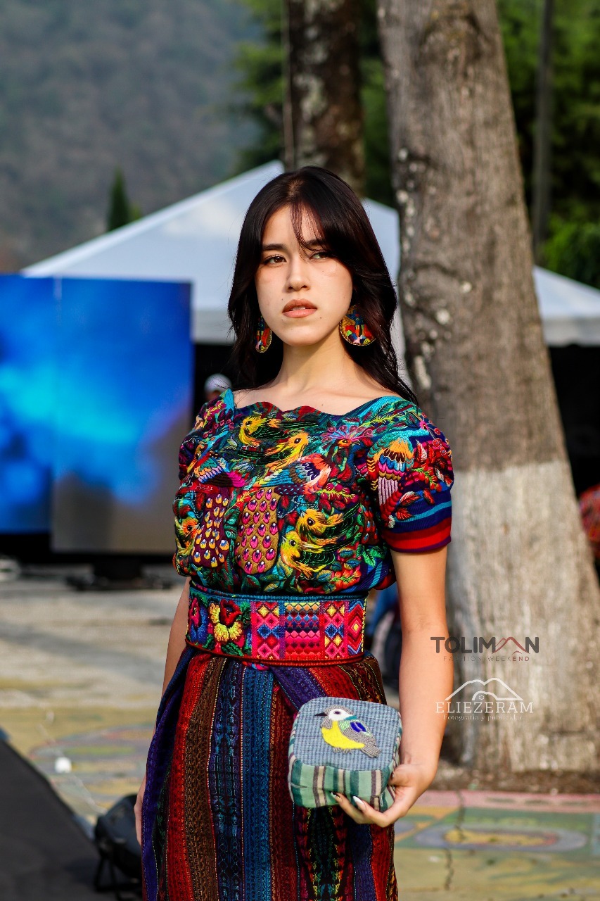 Toliman Fashion week modelos (1) (1)